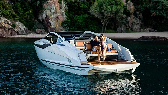 fairline-f-line-33-_-18.jpg