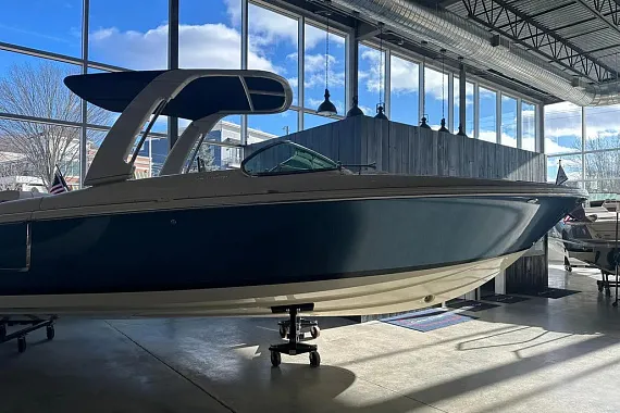 Chris-Craft Launch 28 GT (023)