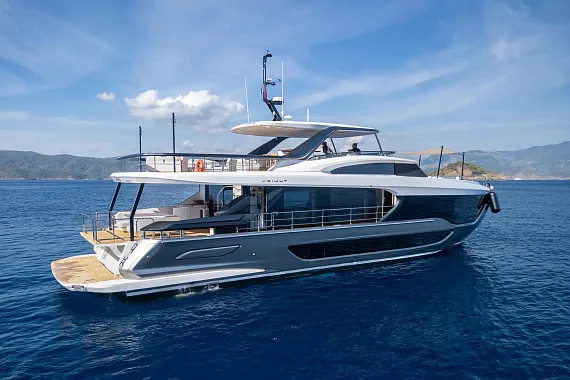 2024-azimut-grande-26m-power-9625301-20251025030919936-3.jpg