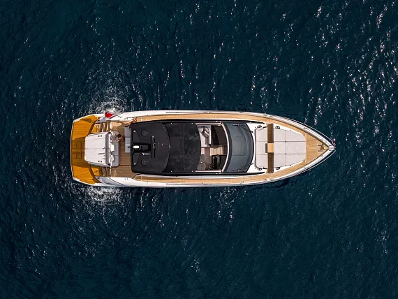 Sunseeker Predator 55