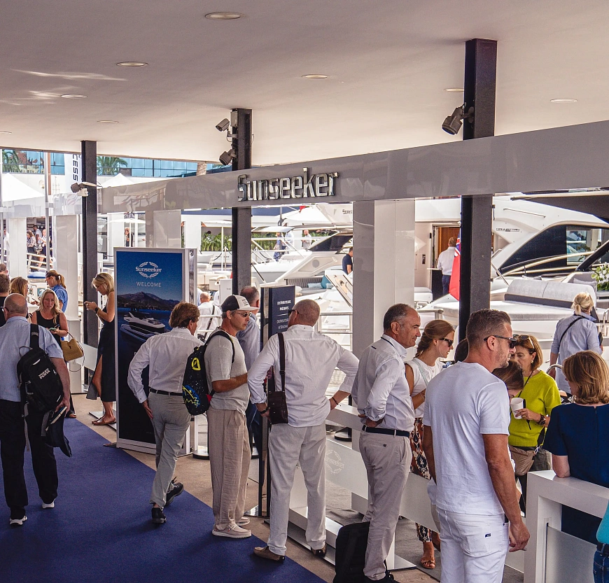 galleryImage_0