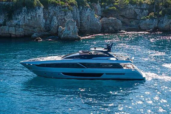 riva-corsaro-100-ext-1.jpg