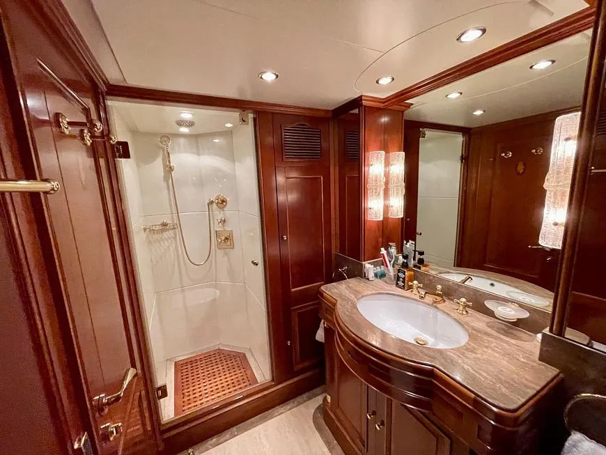 galleryImage_21